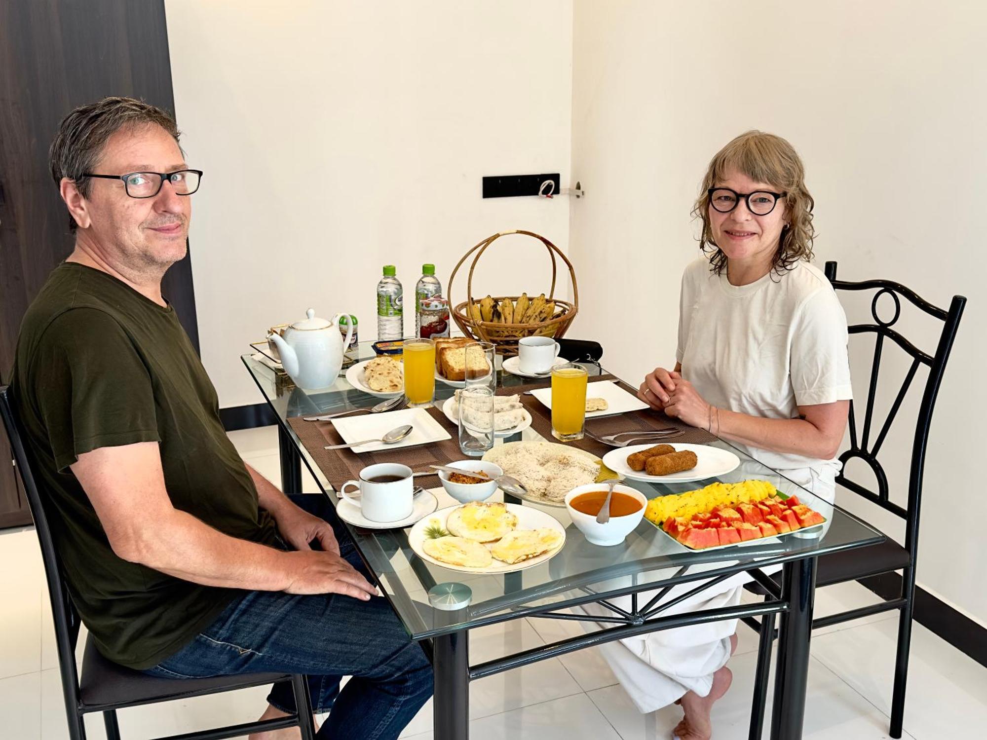 Emerald Home Stay Anurâdhapura Extérieur photo